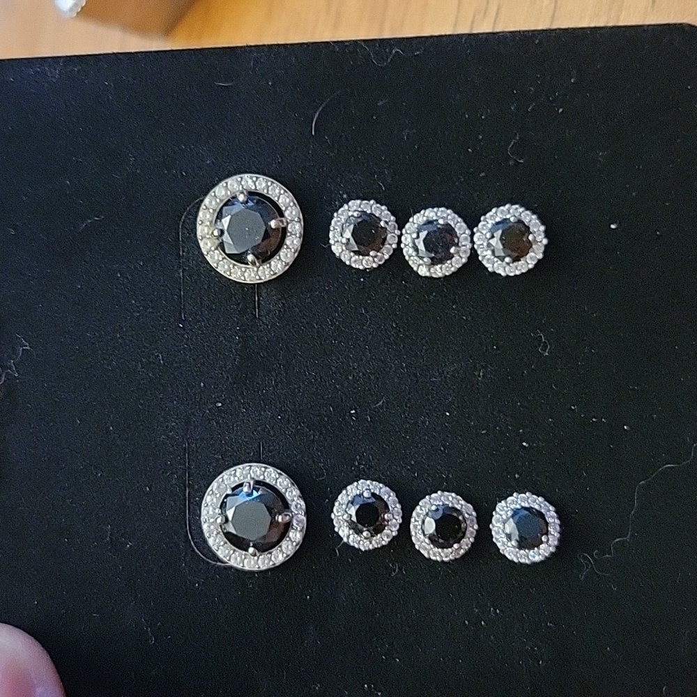 4 Pair 14k Earrings
